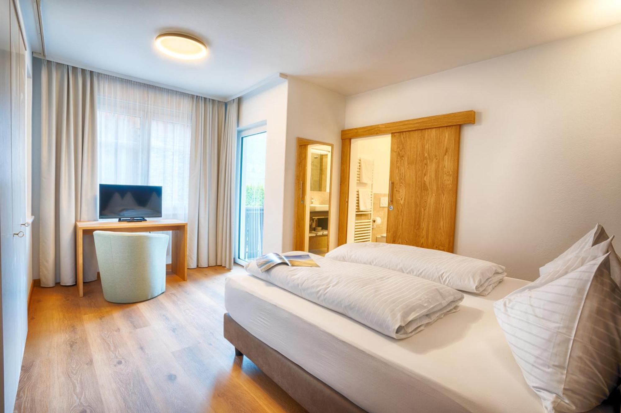 Hotel Lamm Натурно Экстерьер фото