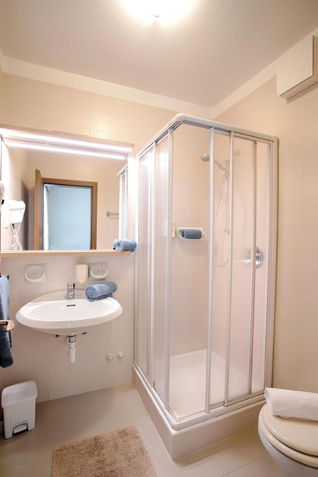Hotel Lamm Натурно Экстерьер фото