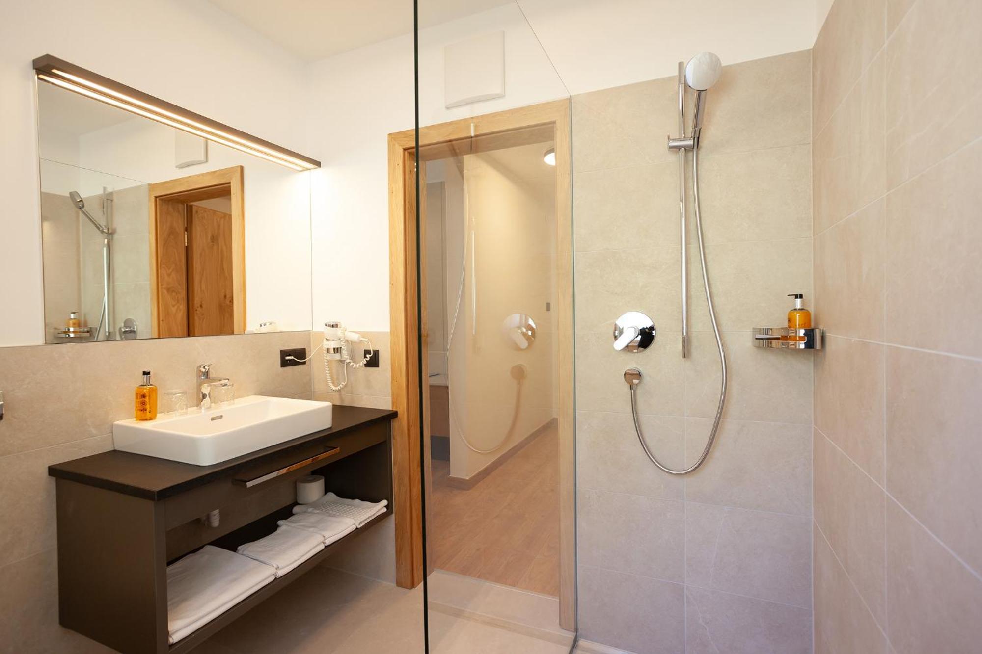 Hotel Lamm Натурно Экстерьер фото