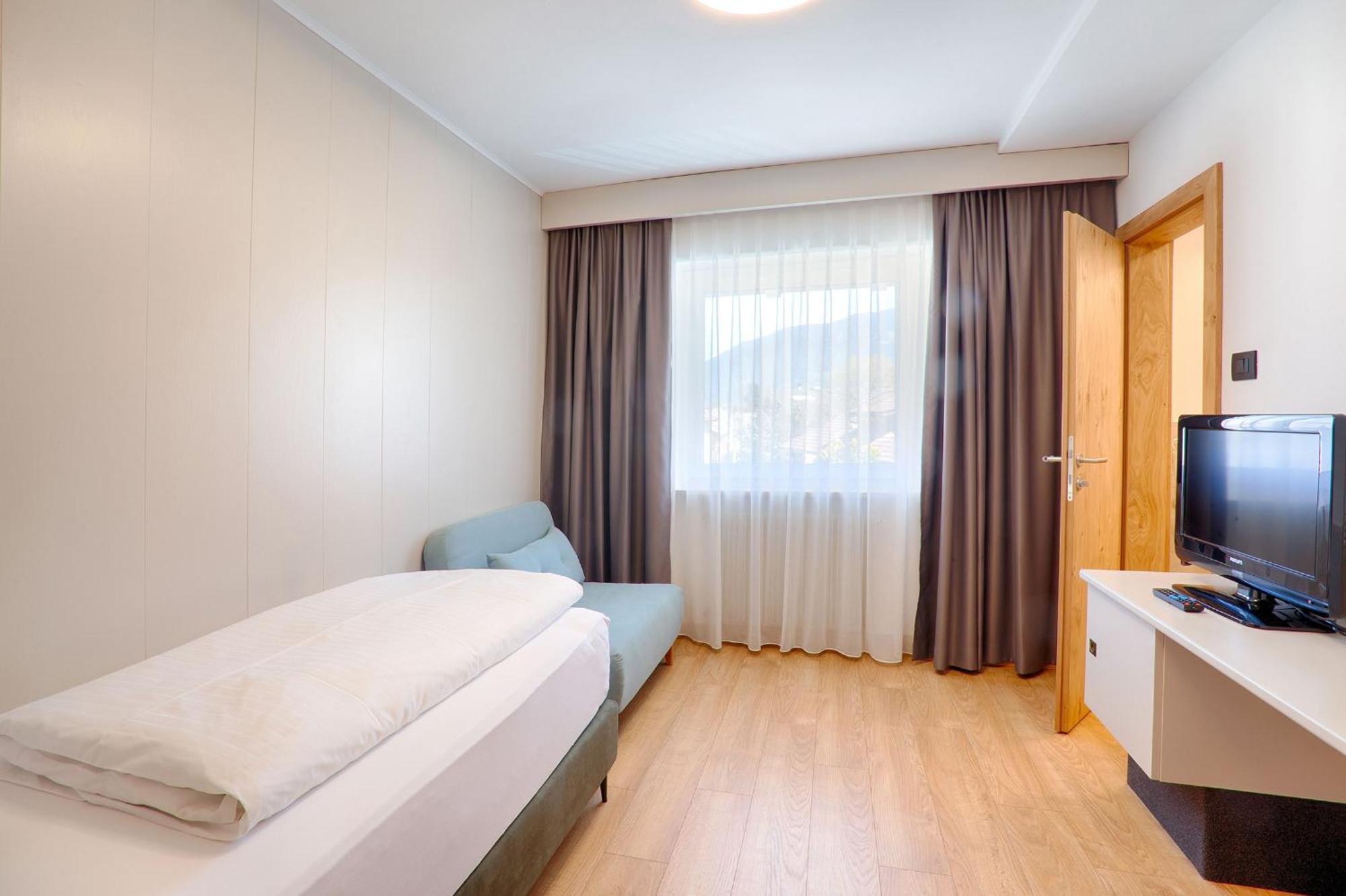 Hotel Lamm Натурно Экстерьер фото